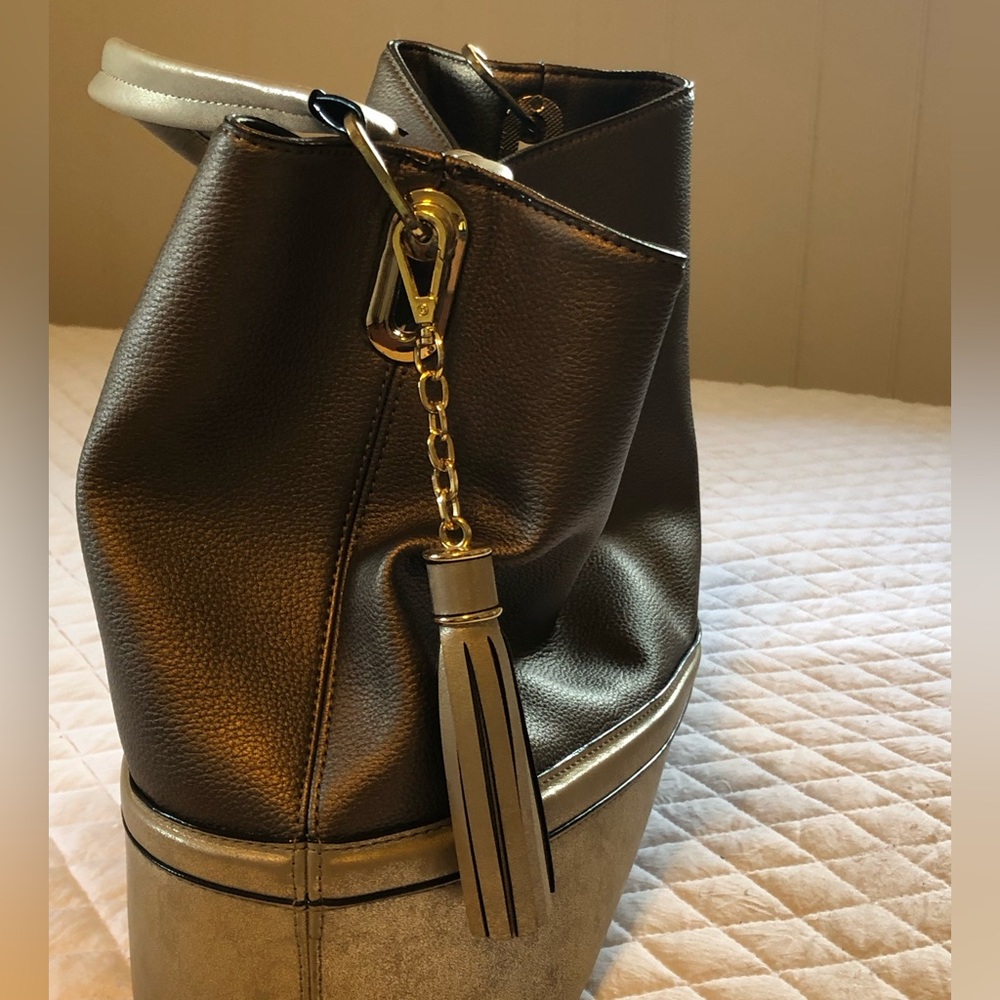 Kate Landry Pewter with gold detail shoulder purse/tote - Picture 6 of 9